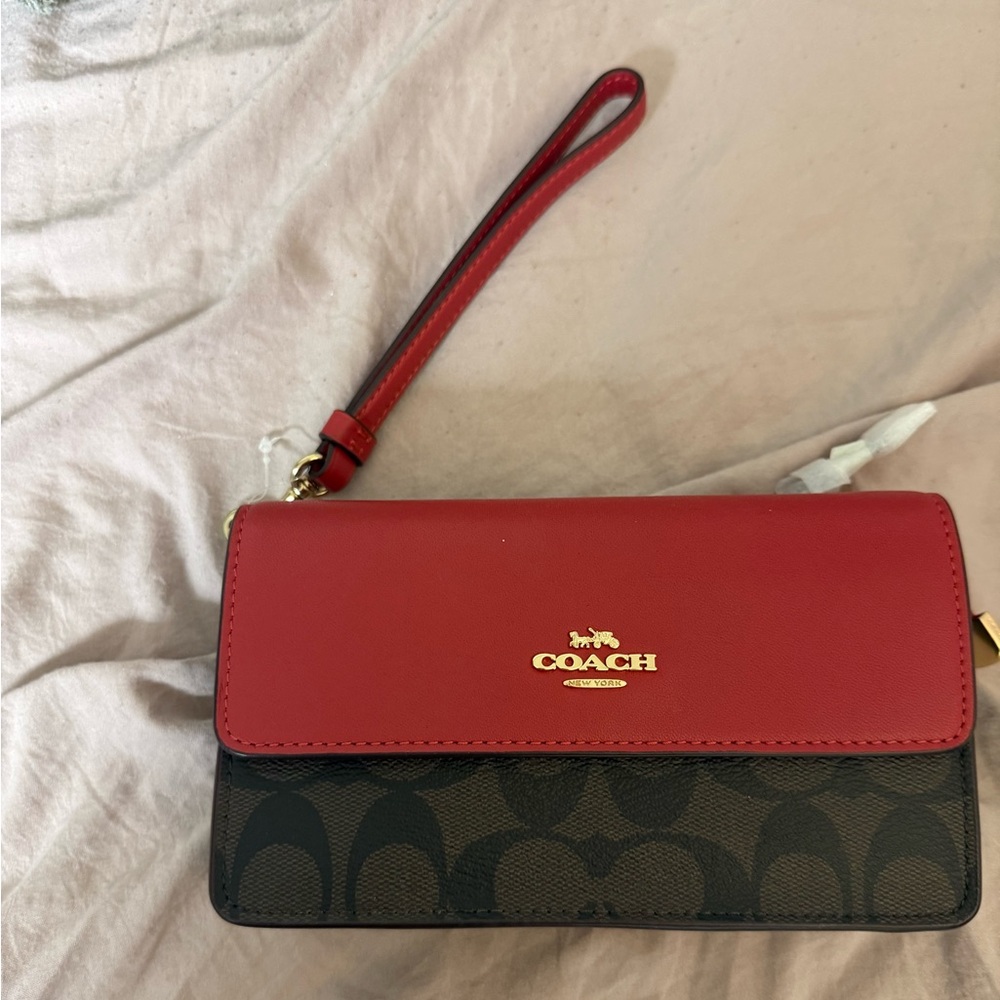 Coach Wristlet Brand New!!!